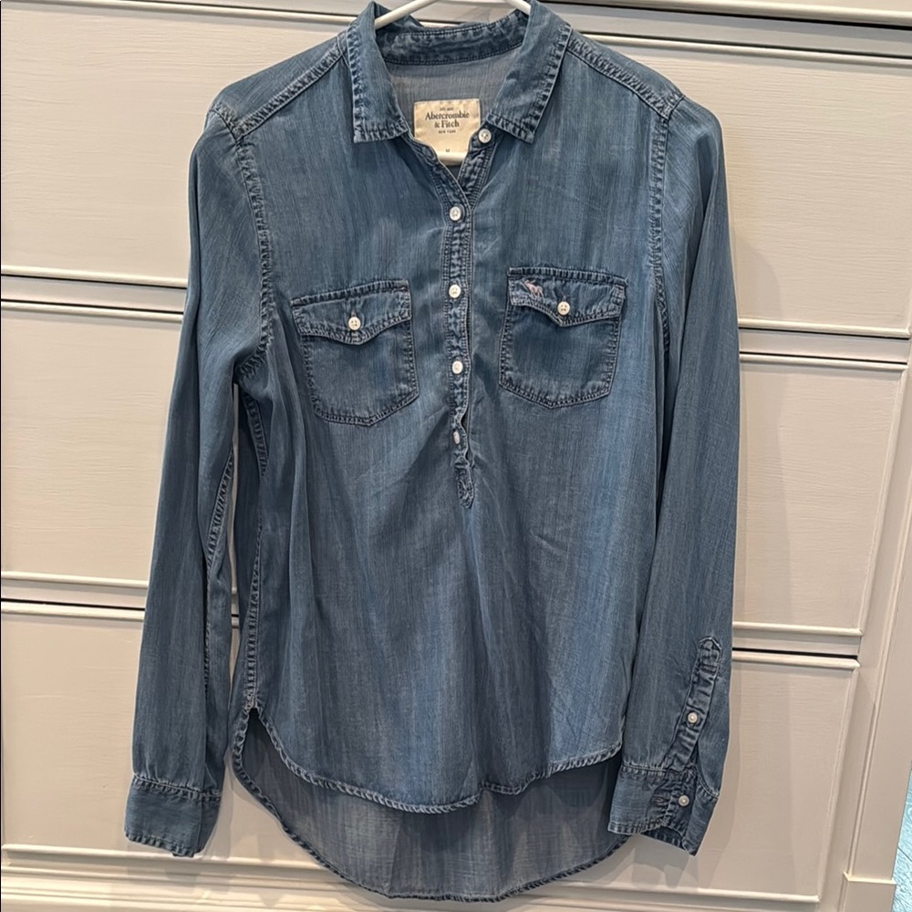 Abercrombie & Fitch Light Blue Chambray Shirt